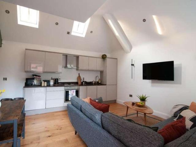 House for sale in Stratford-upon-Avon, Alderminster