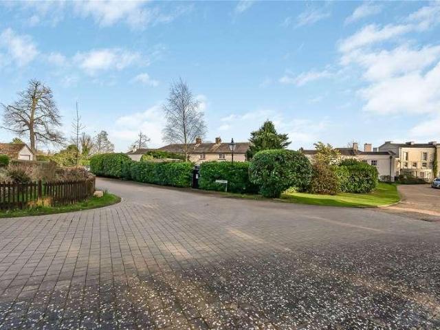 House for sale in Hatfield, Fretherne