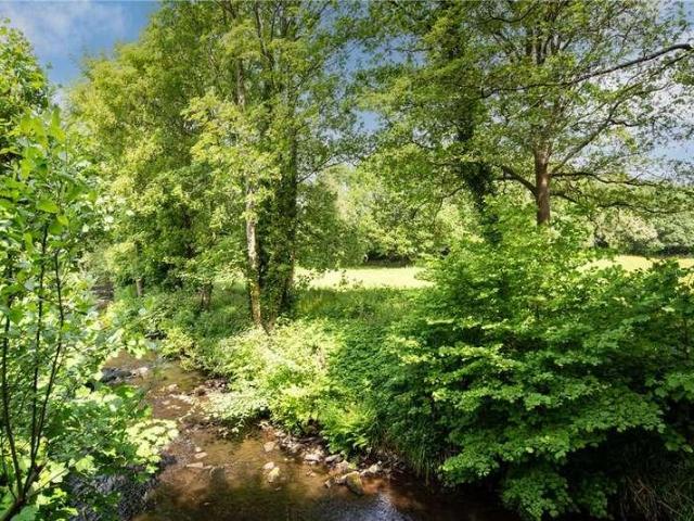 House for sale in West Yorkshire