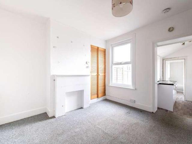House for sale in Dartford