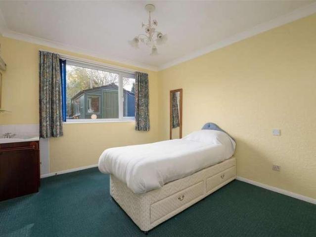 House for sale in Westbrook, Acol
