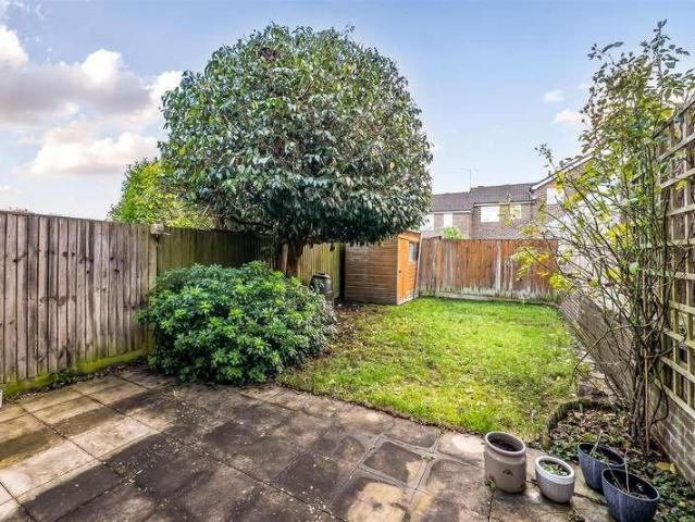 House for sale in Twyford
