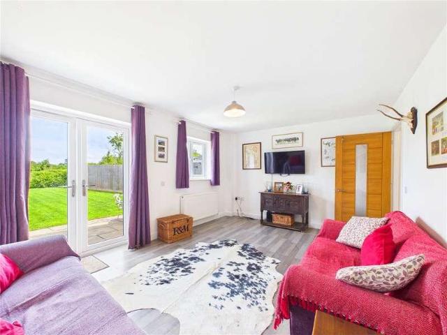 House for sale in Crookhill, Worcestershire