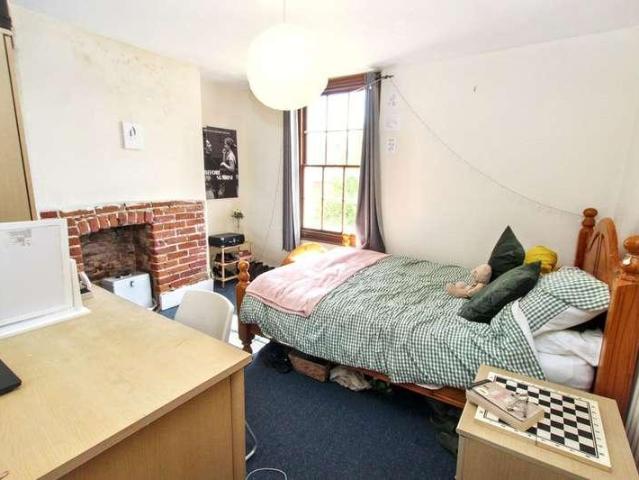 House for sale in St. Mildred's, The Bridge