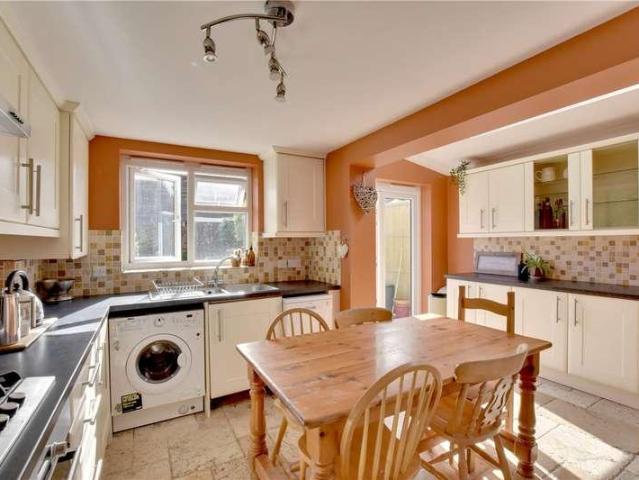 House for sale in East Greenwich, Greater London