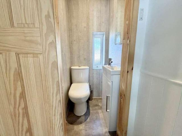 House for sale in Withycombe, Budlake