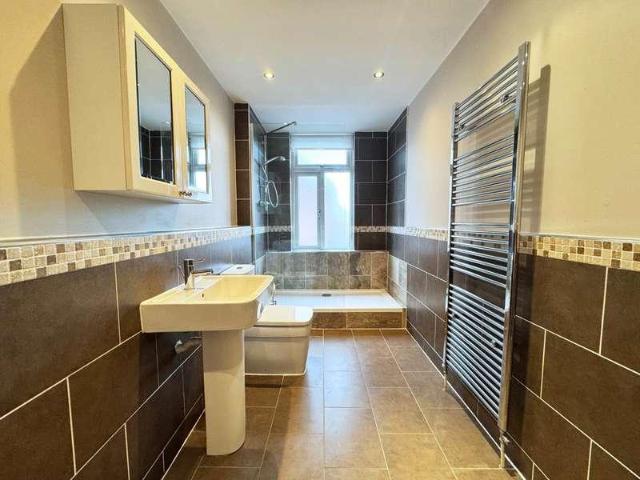 House for sale in Shaw and Crompton, Pendock
