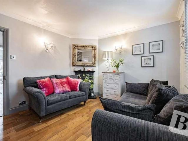 House for sale in Ongar, Epping