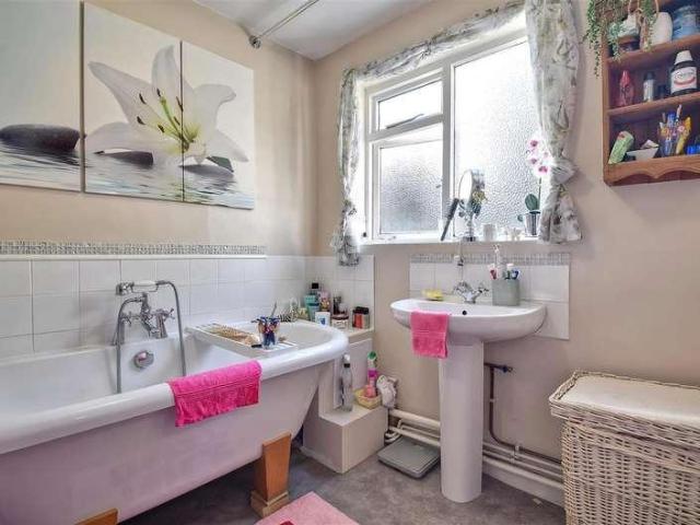 House for sale in Orlestone, Bridgefield