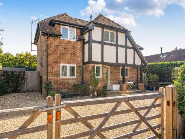 House for sale in Crondall, Hart