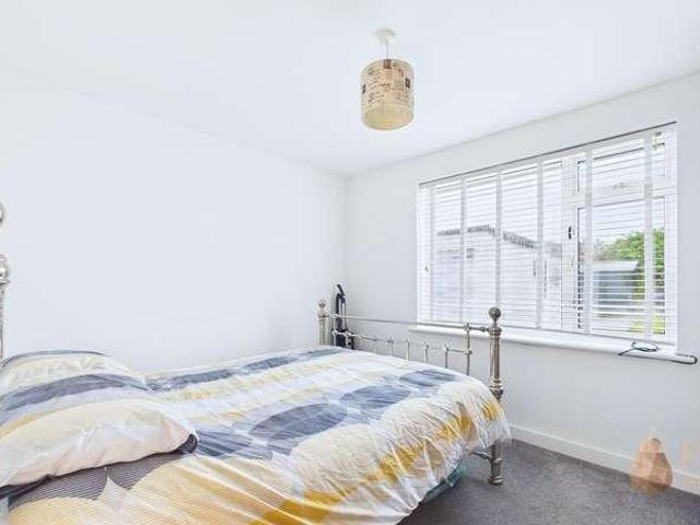 House for sale in Fishersgate, West Sussex