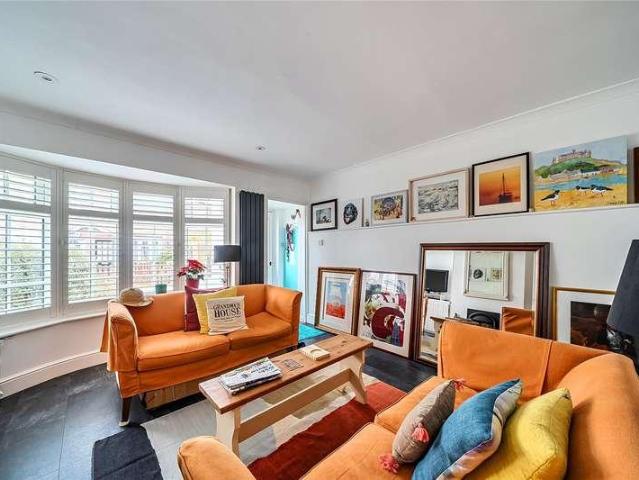 House for sale in Surbiton, Greater London
