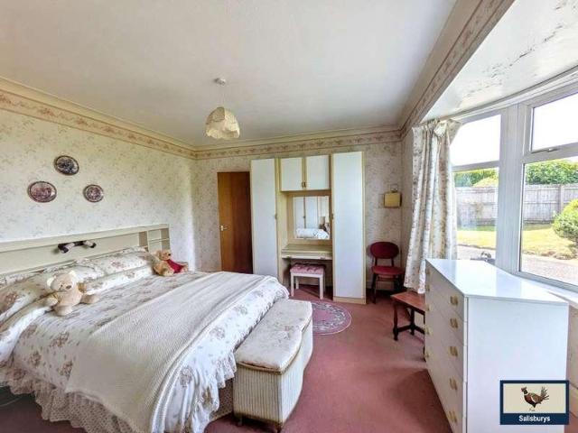 House for sale in Weir Quay, Devon