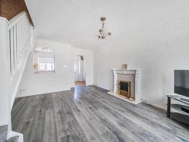 House for sale in Cadbury Heath, South Gloucestershire
