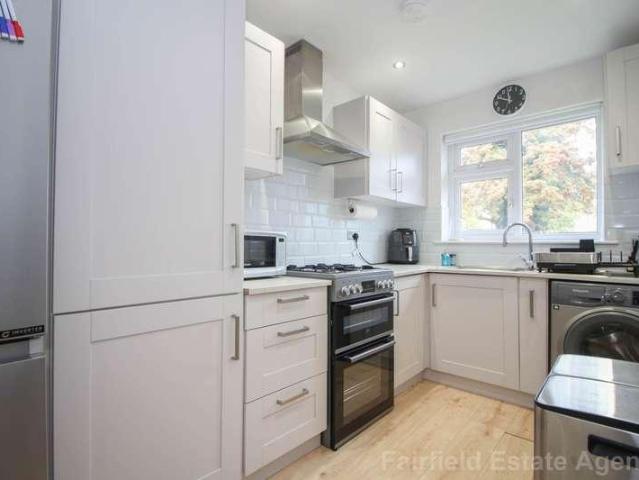House for sale in South Oxhey, Batchworth