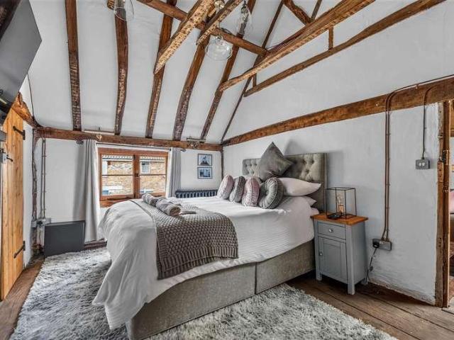 House for sale in Glynde, West Sussex