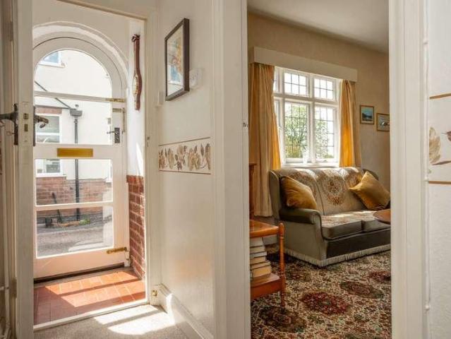 House for sale in Elmfield, Leicestershire