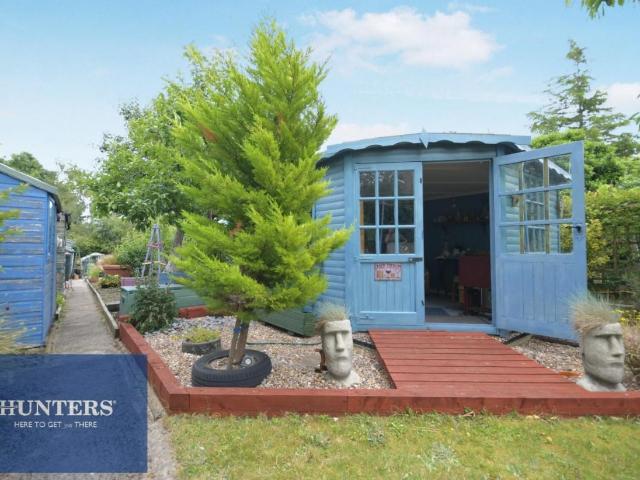 House for sale in Loundsley Green, East Midlands