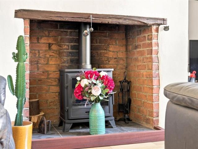 House for sale in Debden Green, Duton Hill