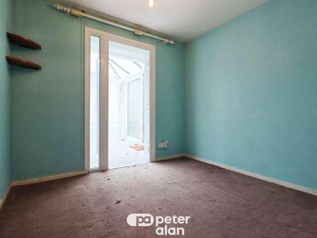 House for sale in Penylan, Falcon Lodge
