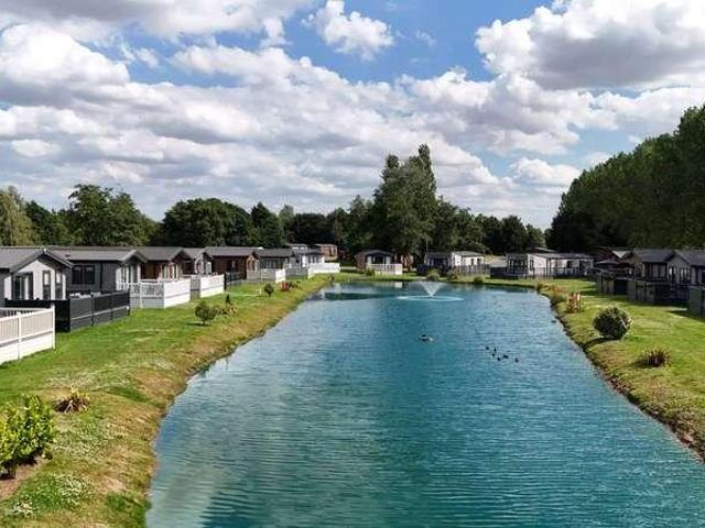 House for sale in Allerthorpe