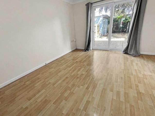 House for sale in Talbot Village, Bournemouth
