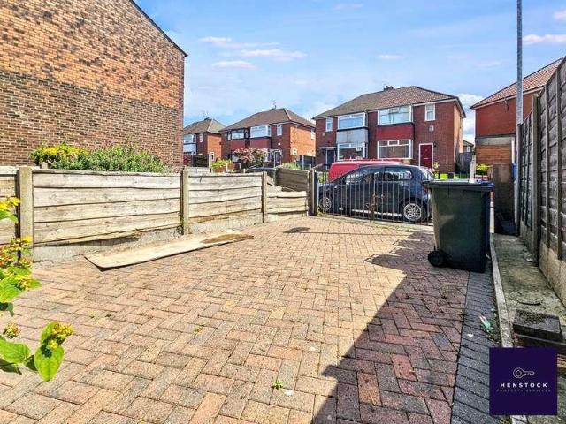 House for sale in Burnedge, Greater Manchester