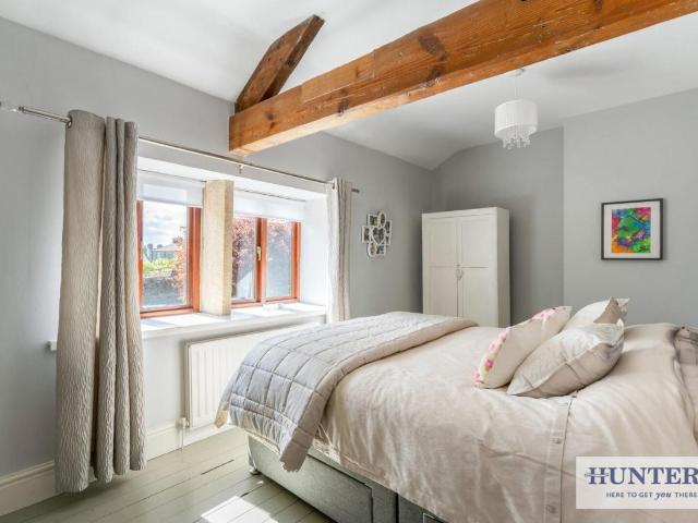 House for sale in Shaw Lane, Guiseley
