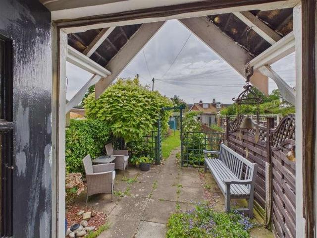 House for sale in Forthampton, Worcestershire