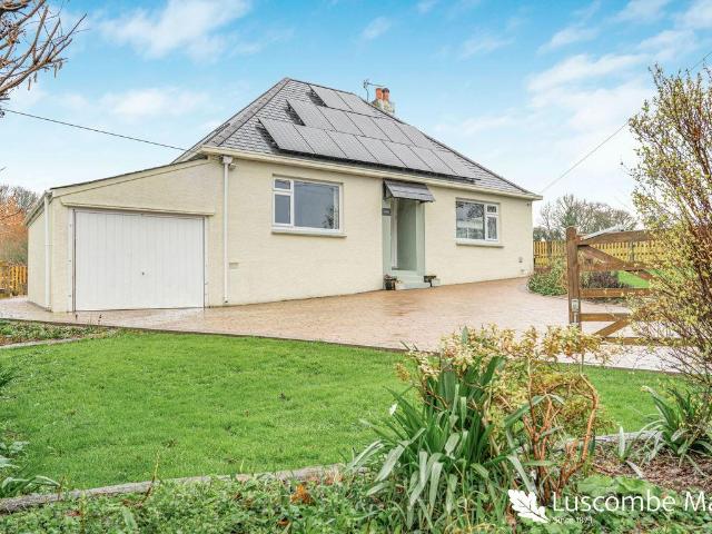 House for sale in Strode, Devon