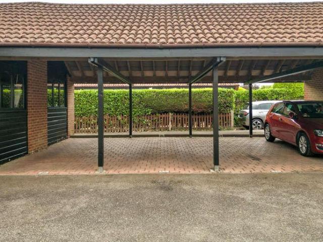 House for sale in Pouchen End, Hertfordshire