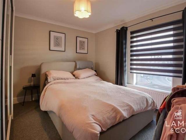 House for sale in Dale Hill, Essex