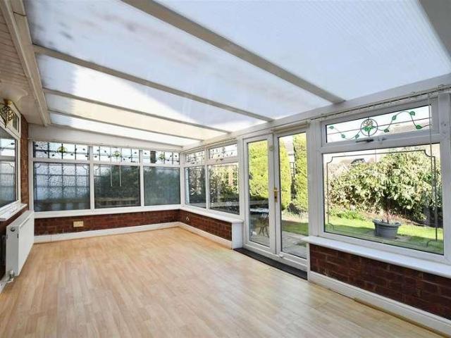 House for sale in Orchard Park, Hull