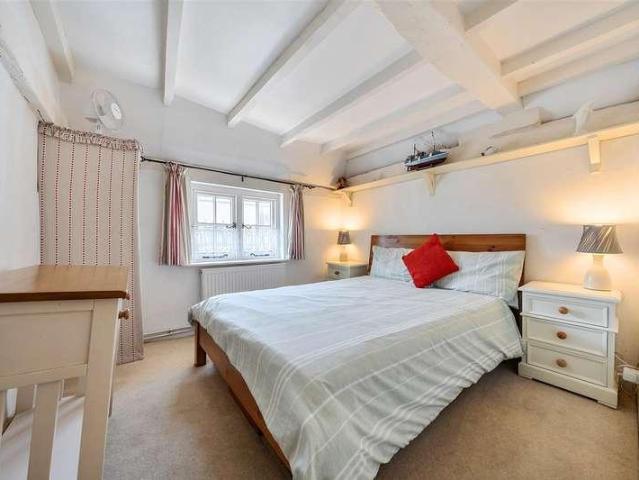 House for sale in Arundel, Clapham