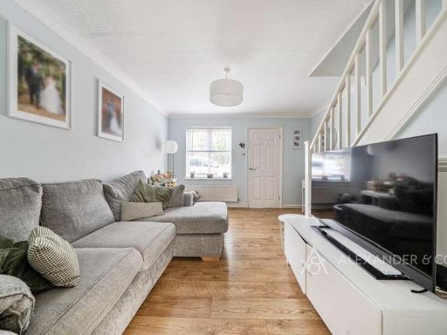 House for sale in California, Dunstable