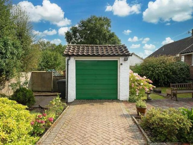 House for sale in Cross In Hand, East Sussex