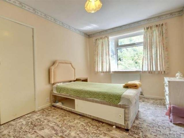 House for sale in Cowplain, Havant