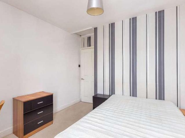 House for sale in Moorlands, Bare