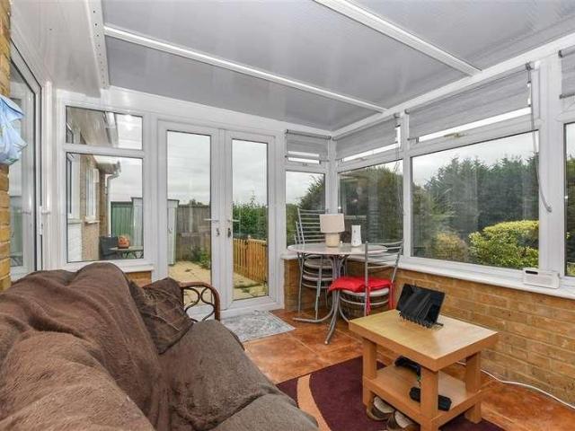 House for sale in Willesborough Lees, Bridgefield