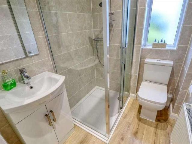 House for sale in Holland-on-Sea, Dale Hill