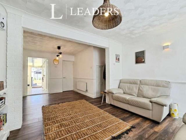 House for sale in Hardway, Middlecroft
