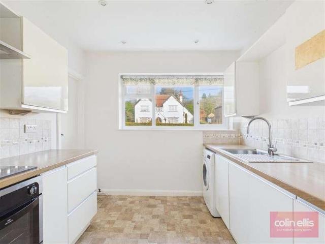 House for sale in Barrowcliff, North Yorkshire