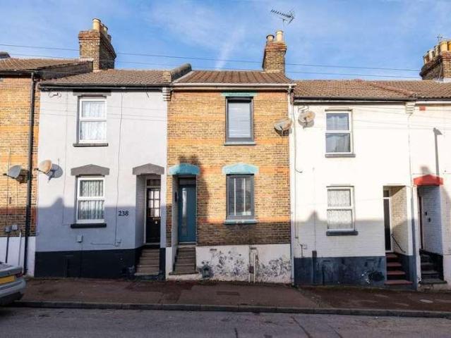 House for sale in Wayfield, Chatham