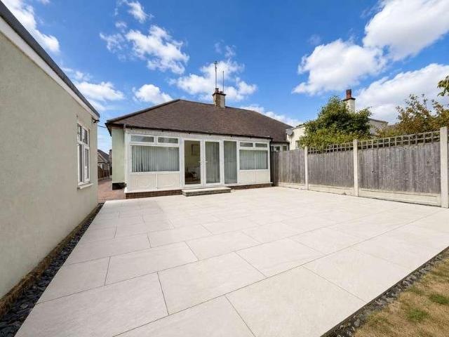 House for sale in Alton Barnes, Essex