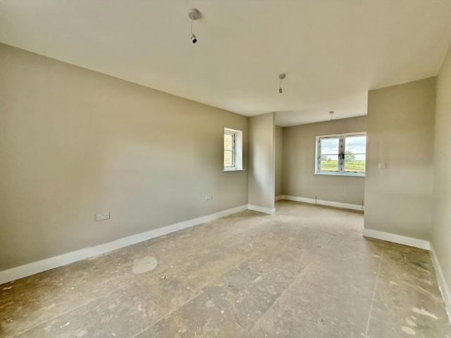 House for sale in Walton, West Yorkshire