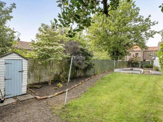 House for sale in Cawood, North Yorkshire