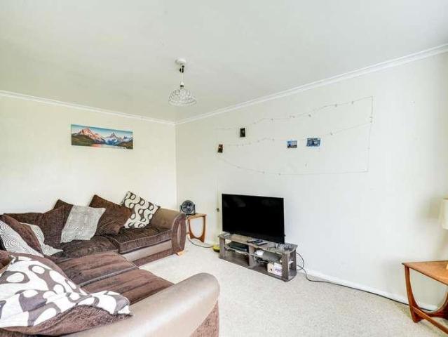 House for sale in Leighton-Linslade, Leighton Buzzard