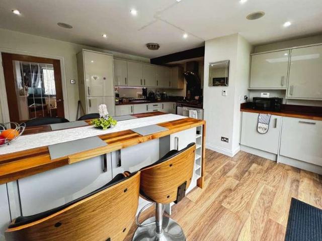 House for sale in Eccleshill, West Yorkshire