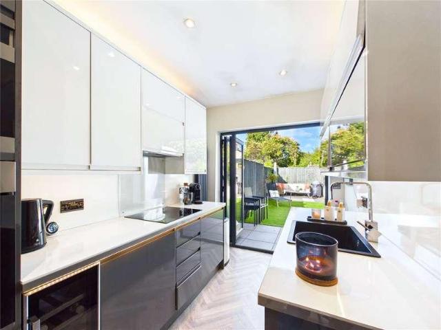 House for sale in Ashlyns Estate, Dacorum