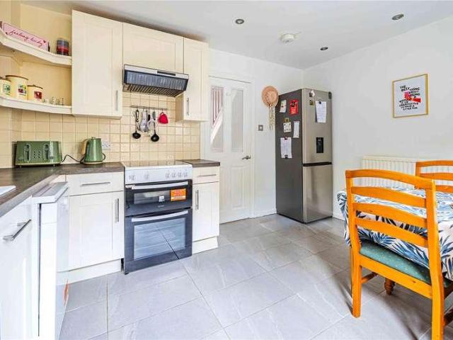 House for sale in Markyate, Dacorum
